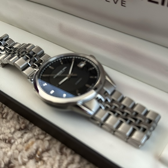 Raymond Weil RWL30 Freelancer Automatic Watch - Picture 3 of 6